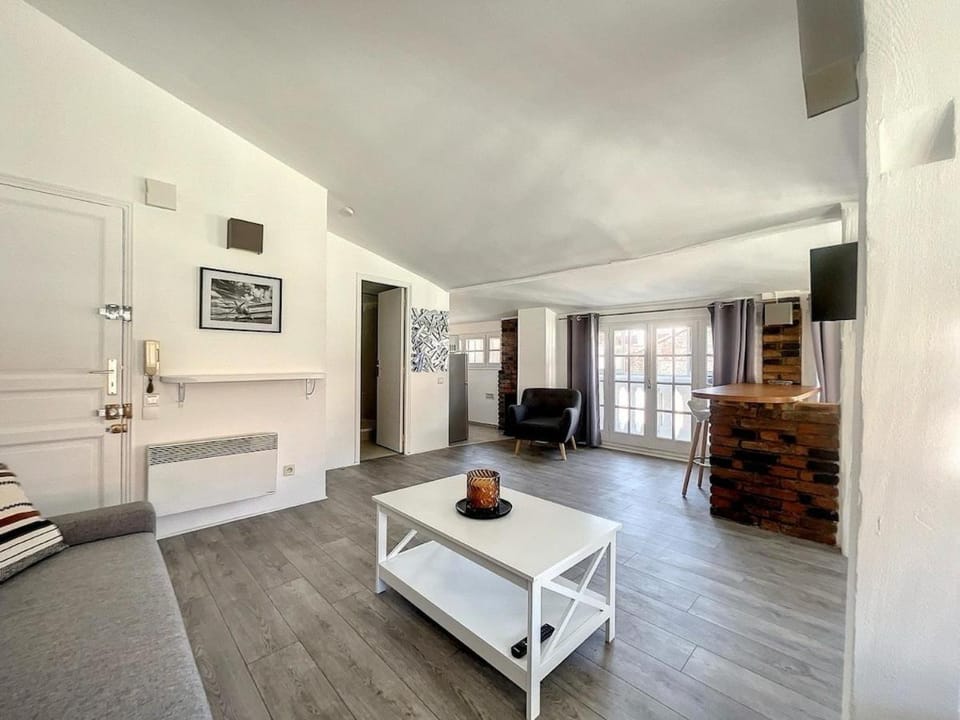 Spacieux appartement climatisé au centre ville de Perpignan Apartment in Perpignan