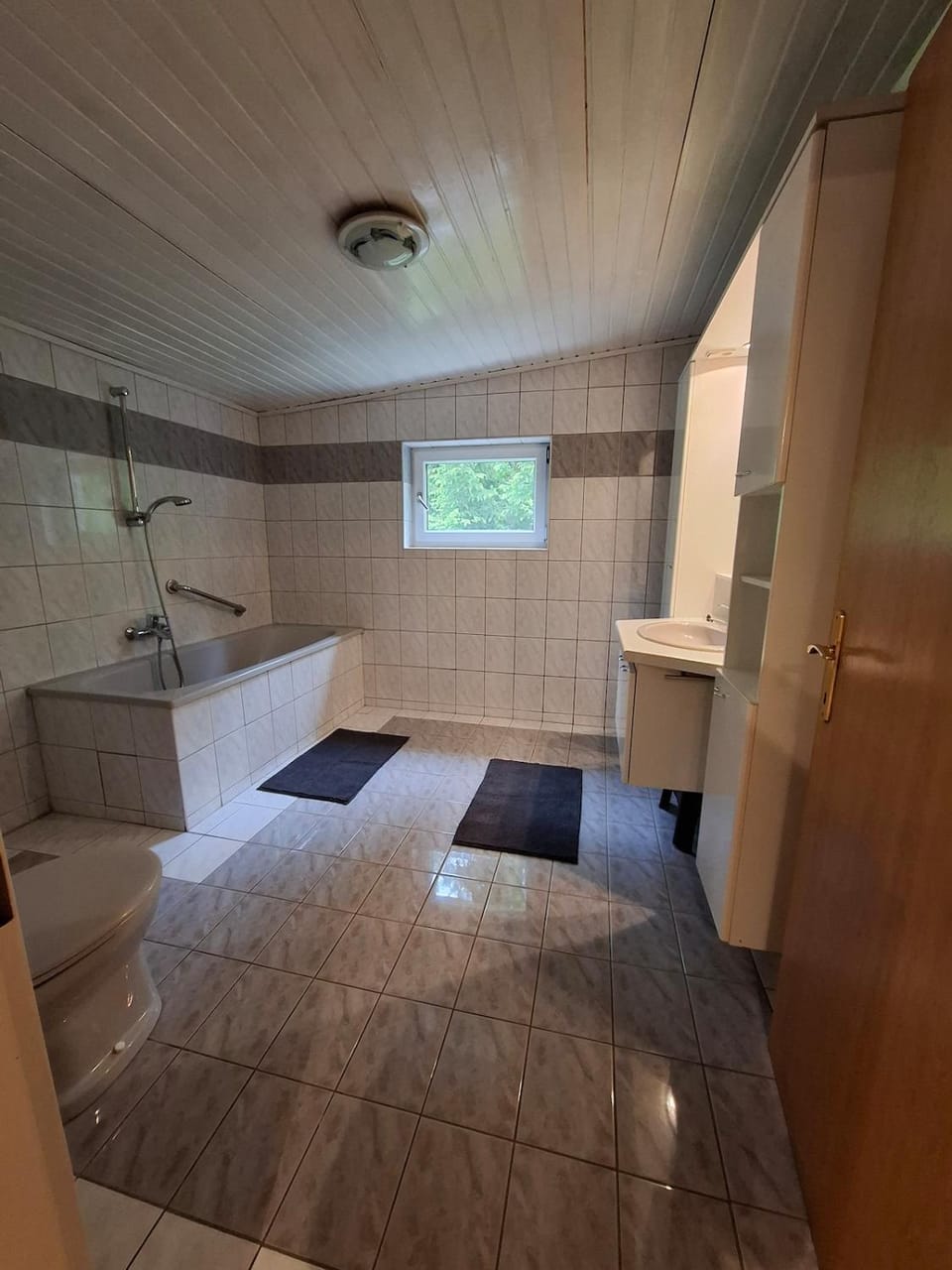 Bathroom, Bath