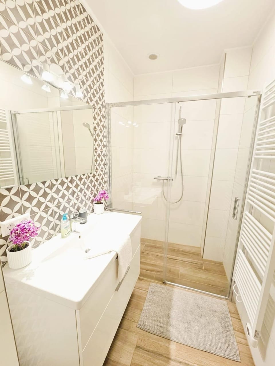 Perfect city stay-1BR with terrace Apartment in Luxembourg