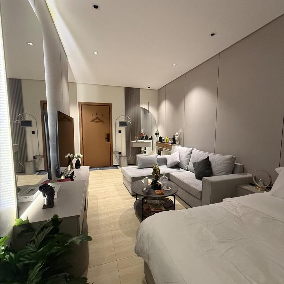 استديو انيق باب ذكي Elegant studio with smart entrance in Al Raka neighborhood Apartment in Al Khobar