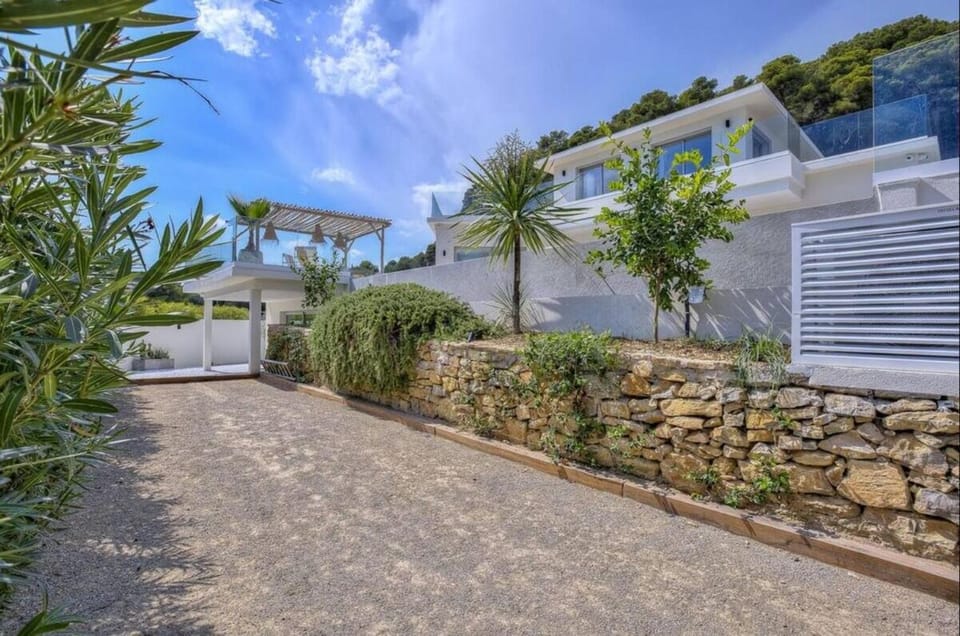 Villa Cannes Vallauris Luxury Villa in Mougins