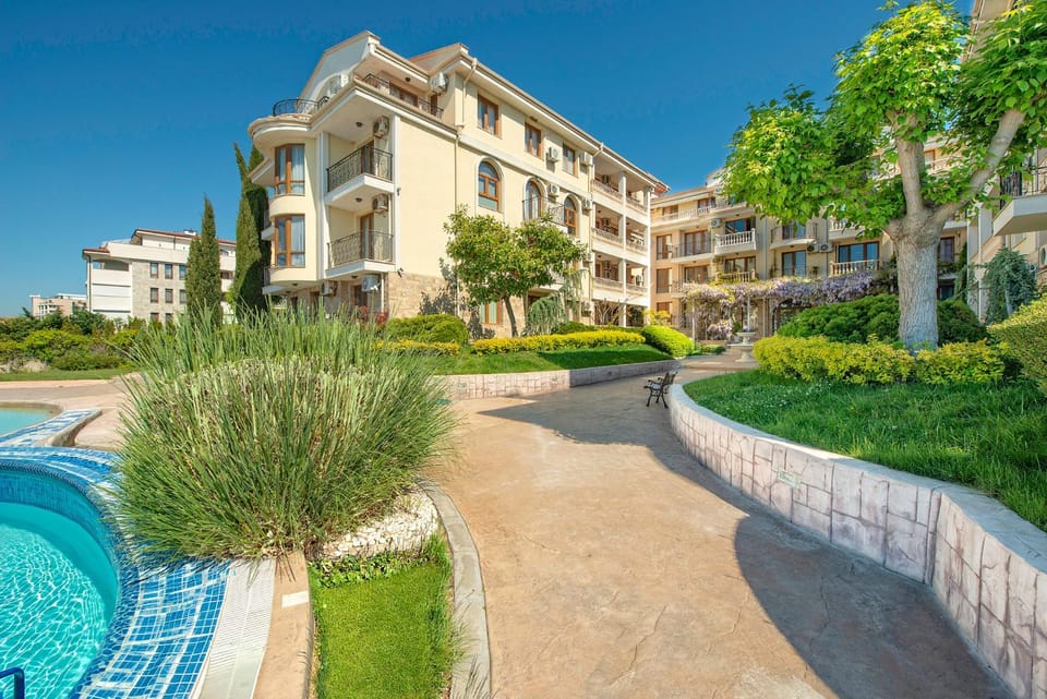 Property building, Patio, Garden, Swimming pool