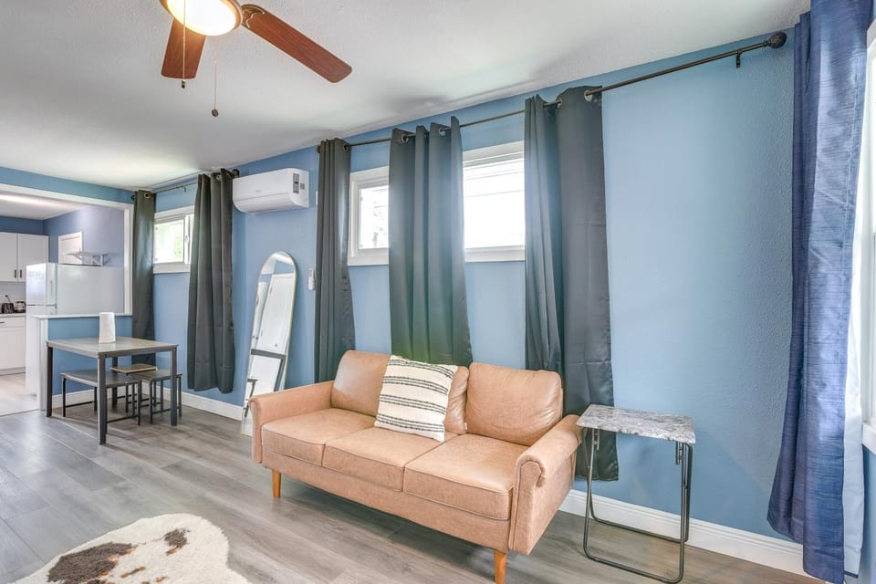 6 Mi to Museum District & TMC! Houston Base House in Houston