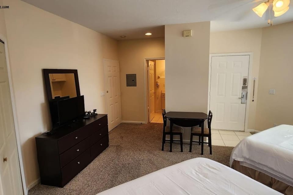 Right Direction Rentals Studio Villa 8270 Apartment in Port Saint Lucie