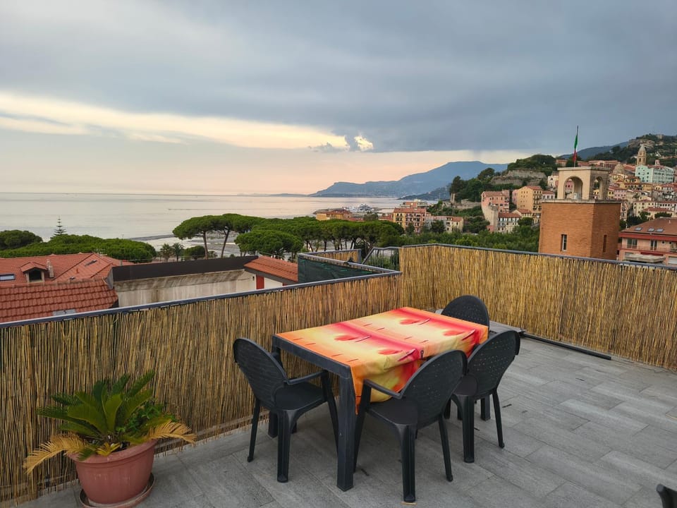 Attico Sole e Mare Apartment in Ventimiglia