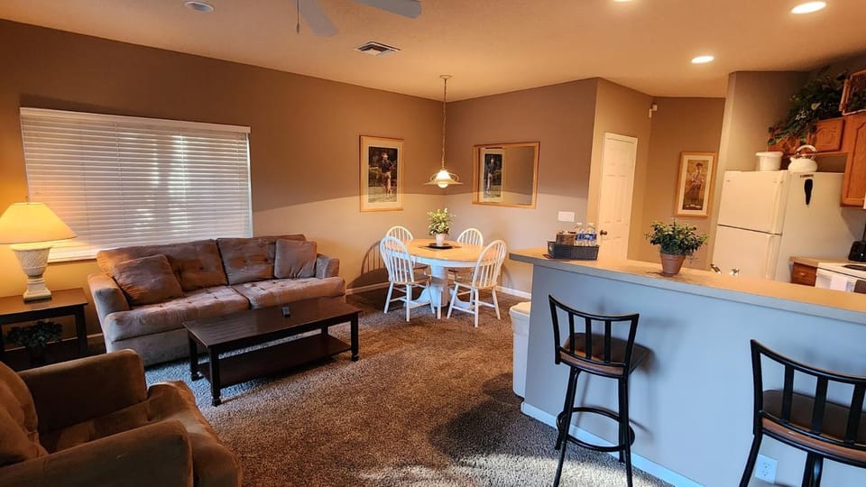 Right Direction Rentals 1 Bedroom Villa 8403 Villa in Port Saint Lucie