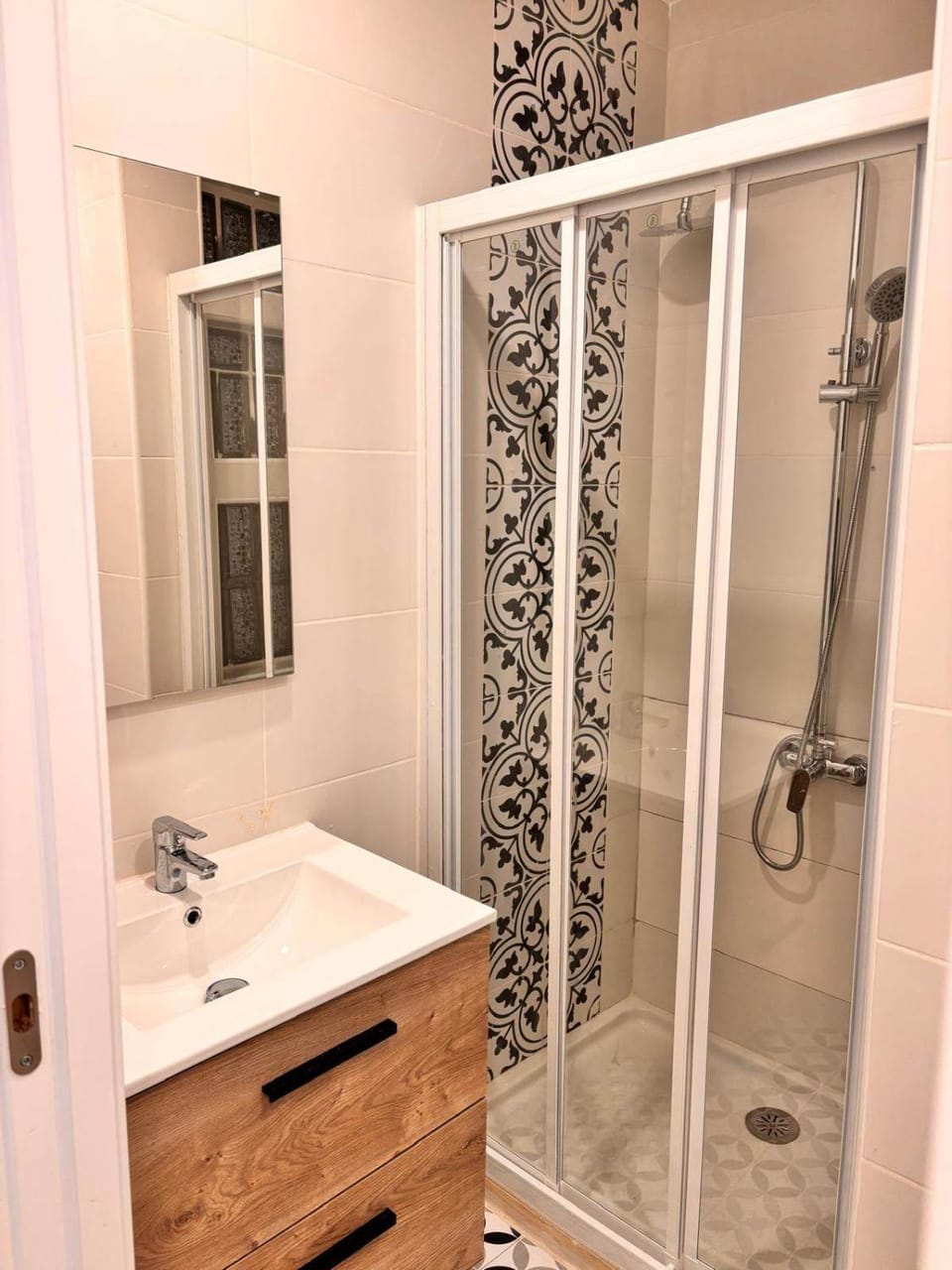 Pretty central flat Apartment in Ceuta