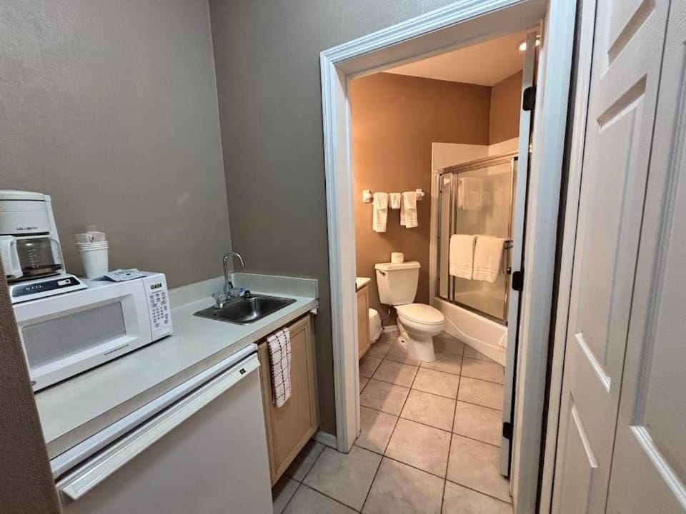 Right Direction Rentals Studio Villa 9906 Apartment in Port Saint Lucie