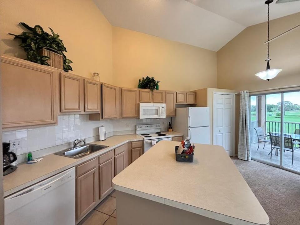 Right Direction Rentals 2 Bedroom Villa 9906 Villa in Port Saint Lucie