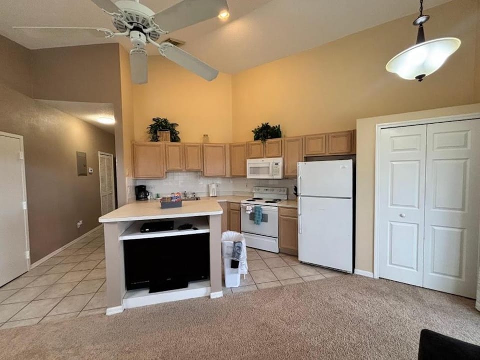 Right Direction Rentals 2 Bedroom Villa 9906 Villa in Port Saint Lucie