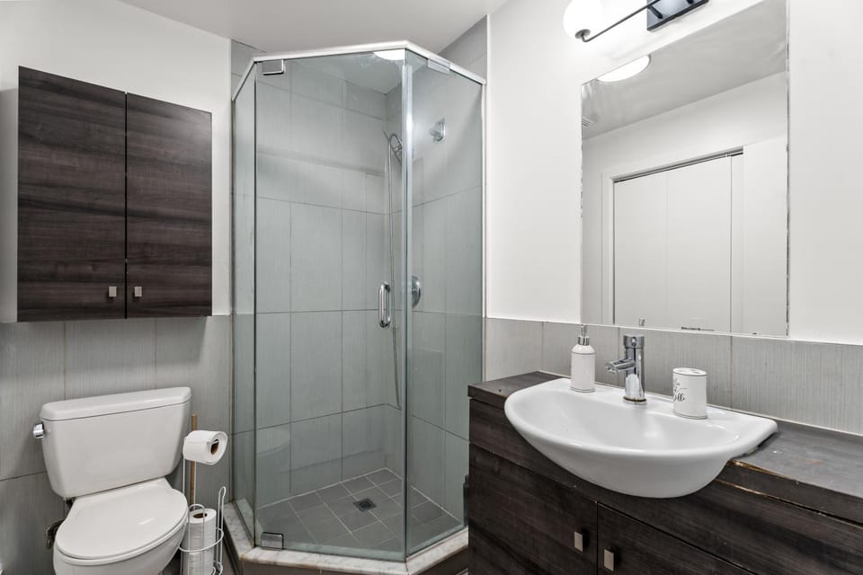 Le Studio du Voyageur Apartment in Montreal