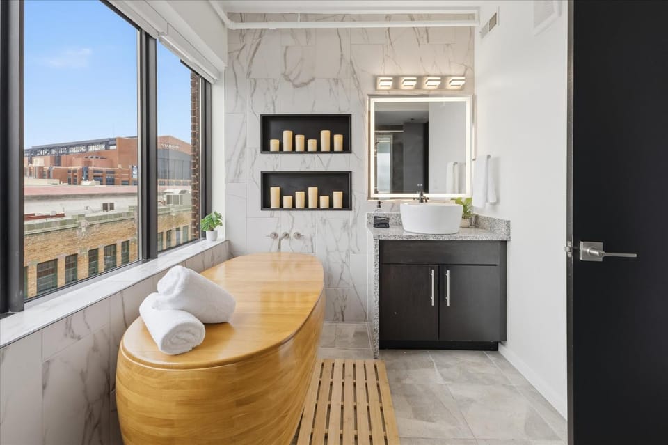 Penthouse Steam Room and Elevator Entry Apartment in Indianapolis