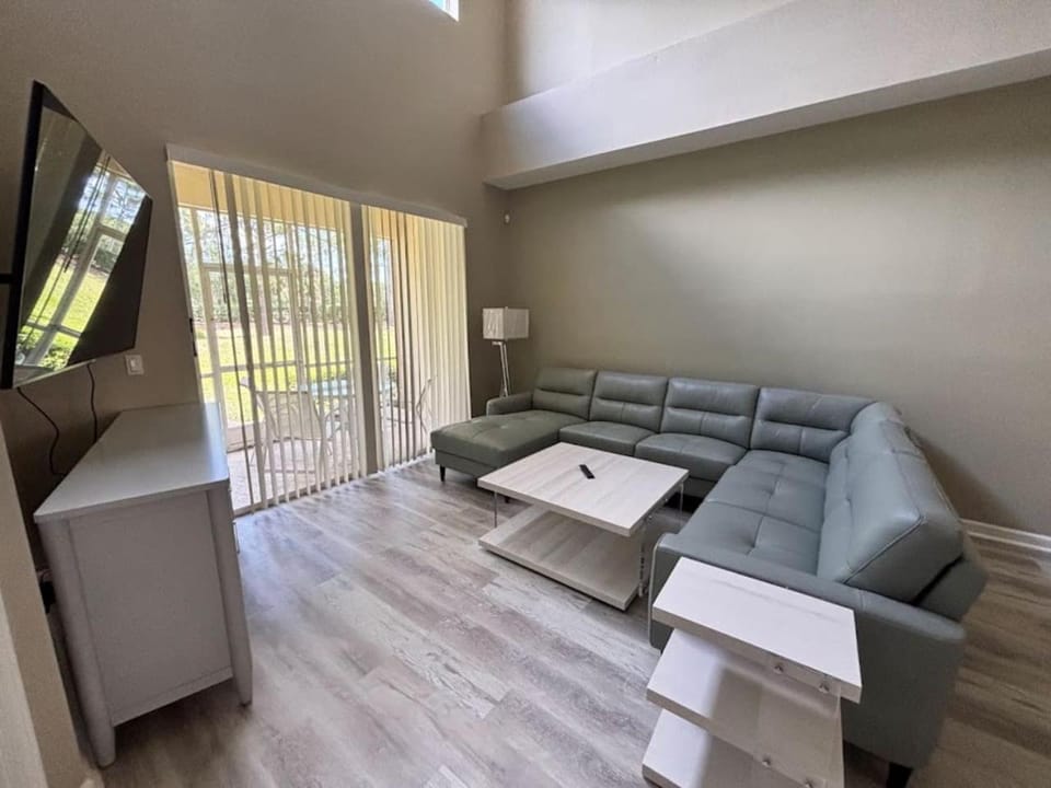 Right Direction Rentals Townhome 8162 Villa in Port Saint Lucie