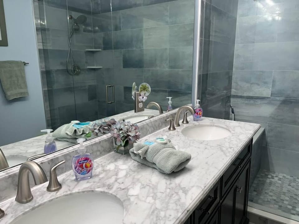 Right Direction Rentals 3 Bedroom Town Home 9306 Villa in Port Saint Lucie
