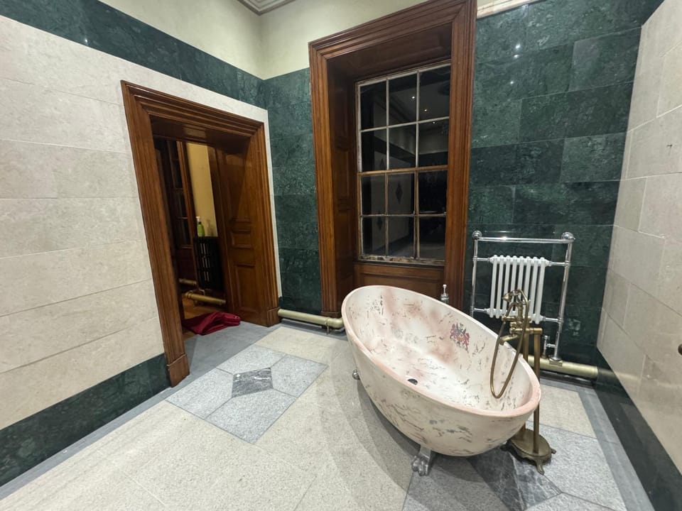 Plas Glynllifon Mansion Hotel in Clynnog