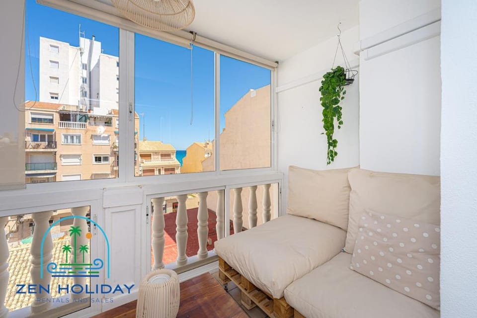 Central duplex with pool near the beach Apartment in El Campello