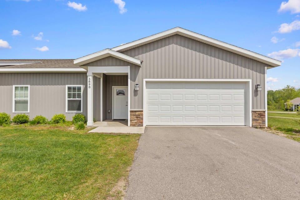 Stylish Stay Minutes from Downtown GR Apartment in Wyoming