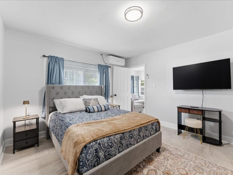 Clearwater Charm Unit -C Apartment in Florida