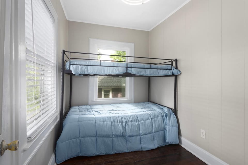 bunk bed