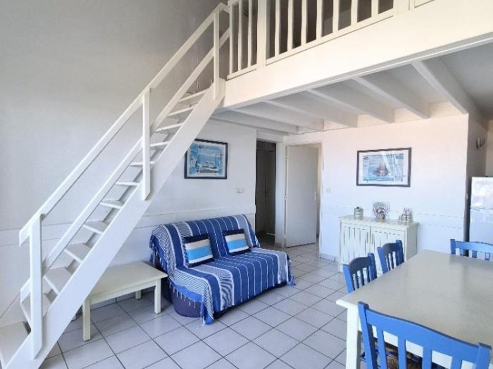 Bel appartement vue mer - 6 pers. - FR-1-879-20 Apartment in Fouras