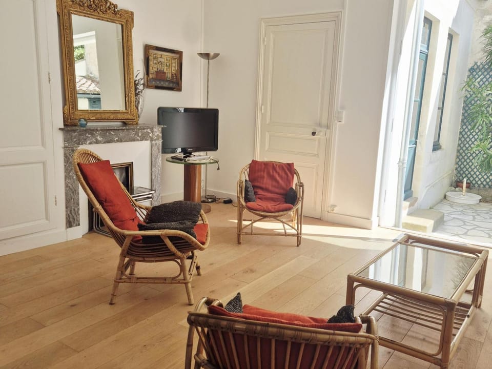 Maison spacieuse proche plage - 9 pers. - FR-1-879-18 House in Fouras