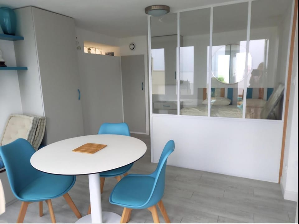 Appartement cozy avec vue imprenable sur la mer - 4 pers. - FR-1-879-42 Apartment in Fouras
