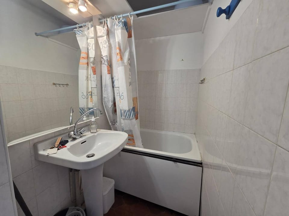 Studio climatisé, accès plage - 3 pers. - FR-1-880-64 Apartment in Agde