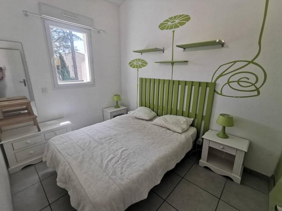 Appartement famille près de la Pinède - 6 pers. Apartment in Agde