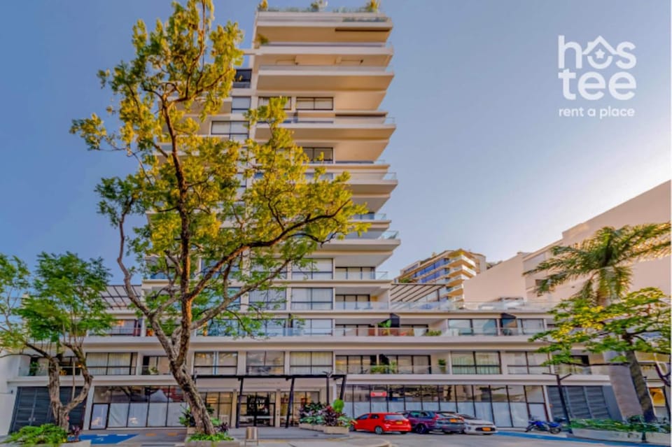 Edificio Riomaggiore City Tower Apartment in Cali