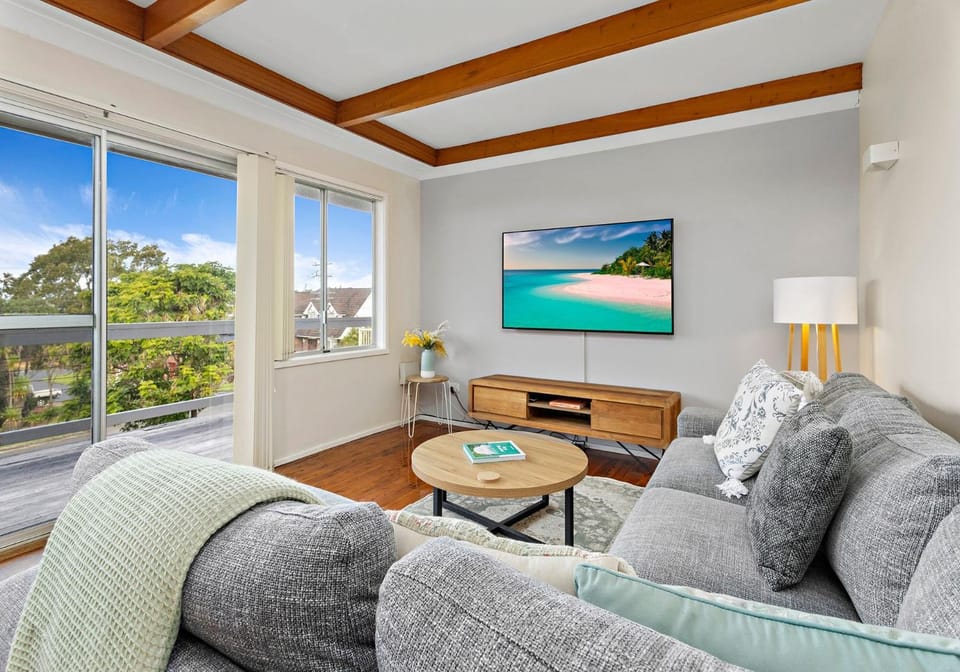 Tabone on Jones House in Kiama Downs