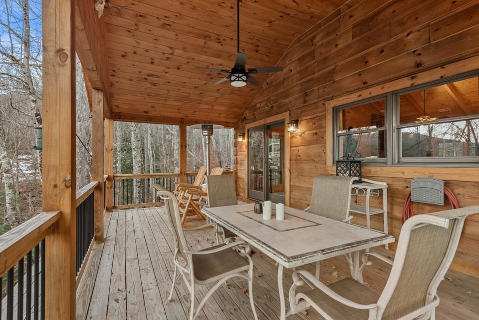 Deer Ridge nearby to Ski 3BR - King House in Beech Mountain