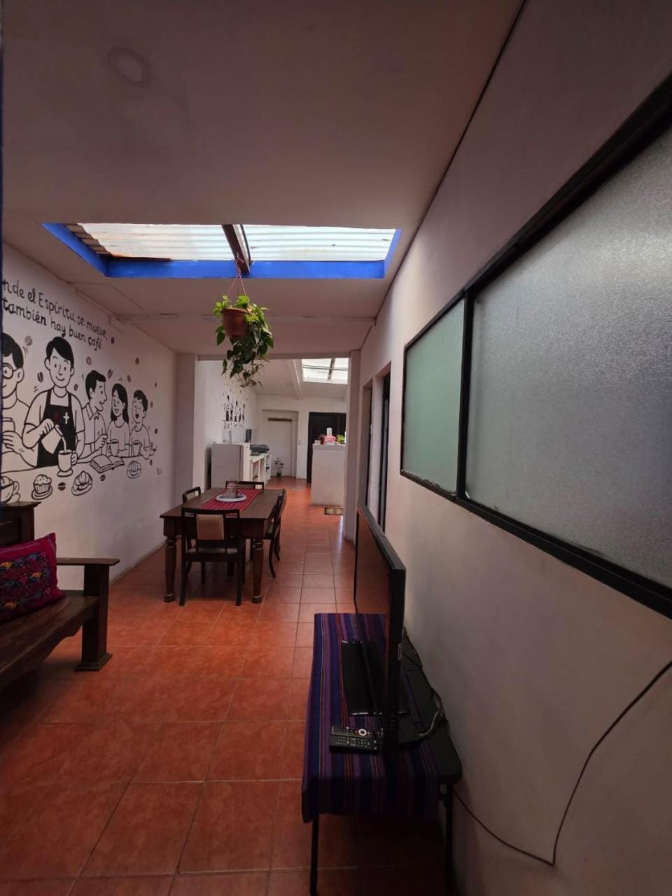 TV and multimedia, Living room, Seating area