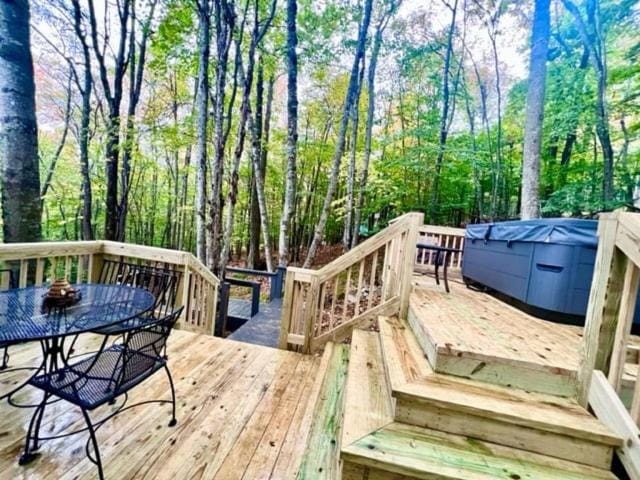 Wolfman Lodge House in Beech Mountain