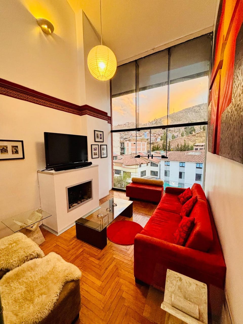 Communal lounge/ TV room, TV and multimedia, Living room