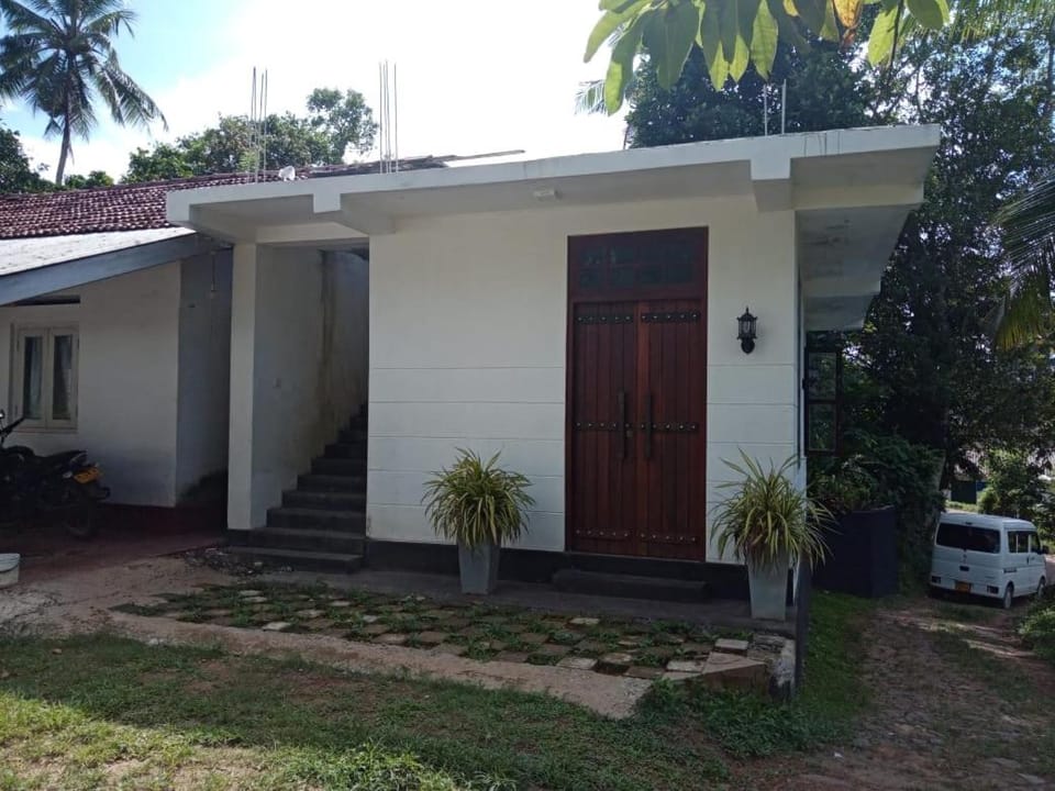 Mariya Villa Apartment in Southern Province