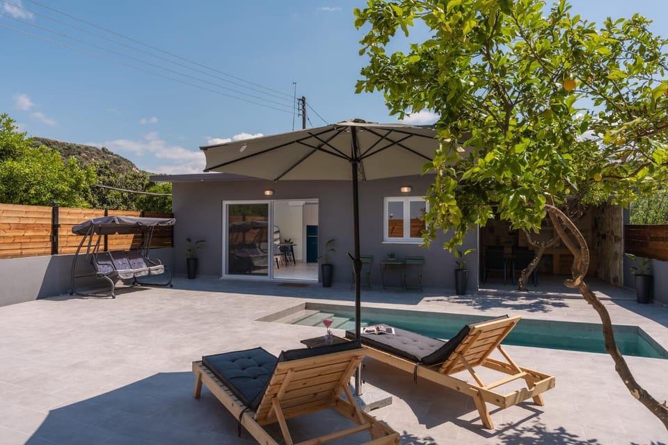 Patio, Spring, Day, Pool view, Swimming pool, sunbed