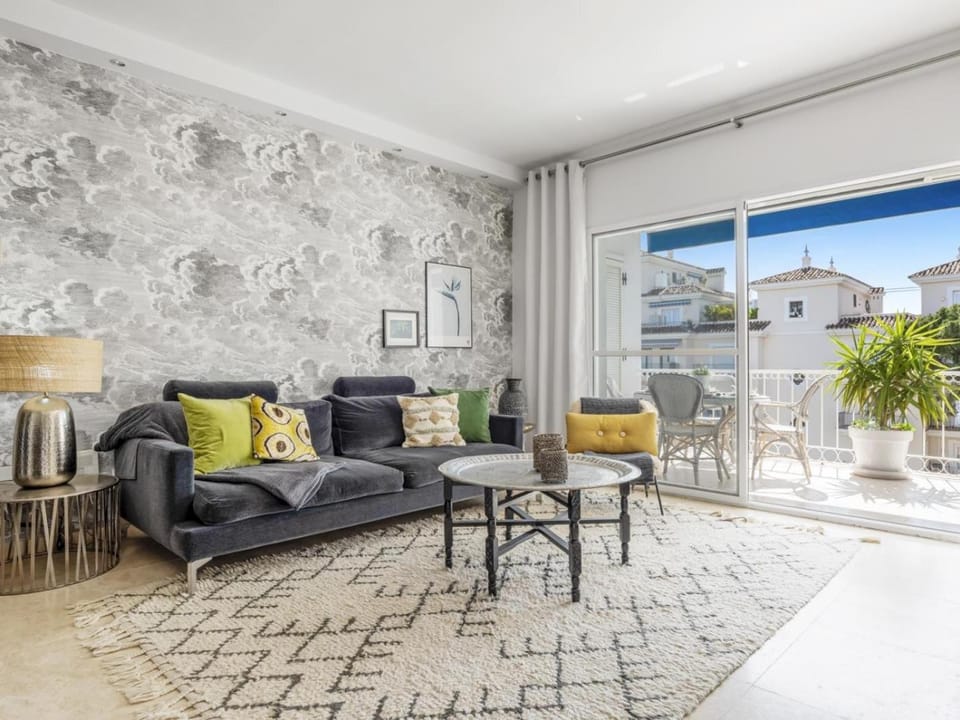 Balcony/Terrace, Living room