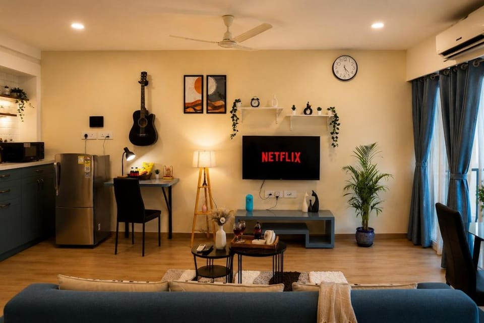 Olyra Living Cozy Luxury Near Airport Apartment in Pune