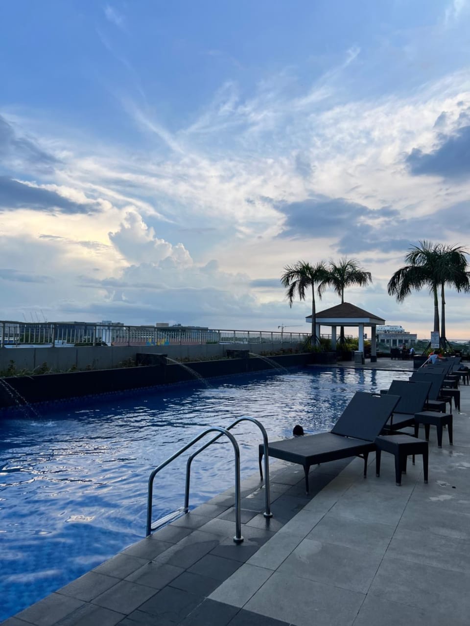 Day, Natural landscape, Pool view, Sea view, Swimming pool, sunbed