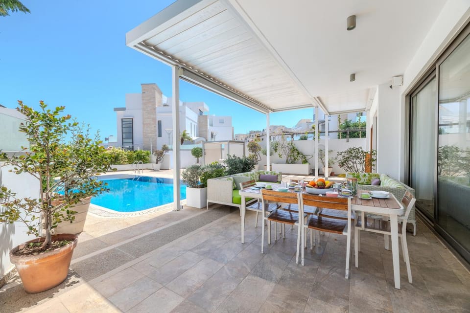 Patio, Garden, Garden view