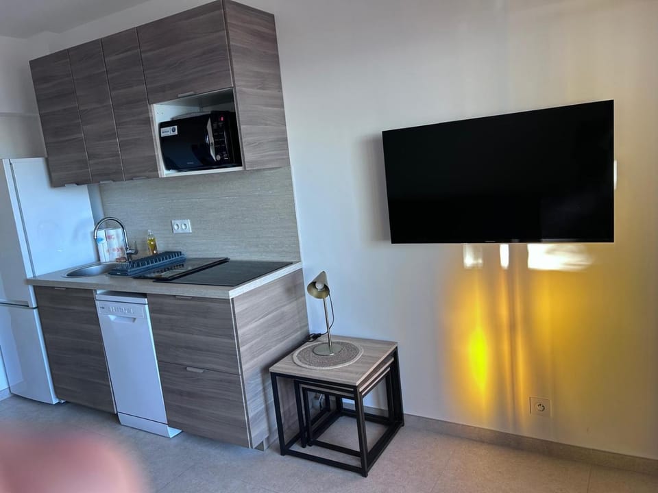 Studio vue mer Apartment in Fréjus