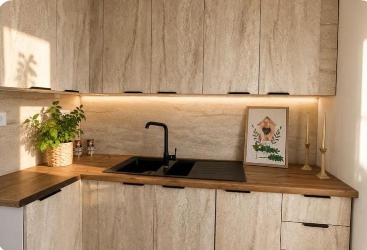 Kitchen or kitchenette