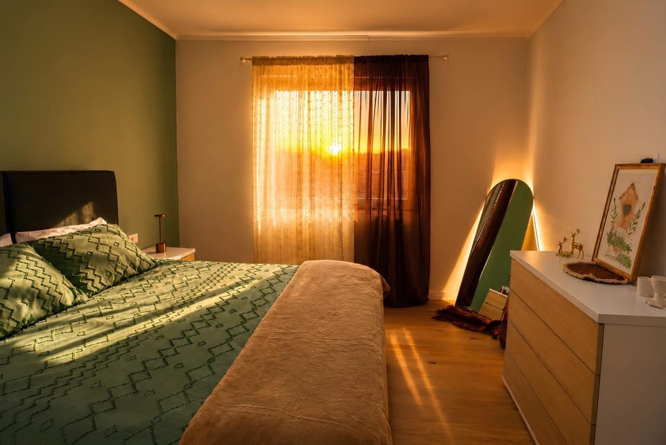 Bed, Bedroom