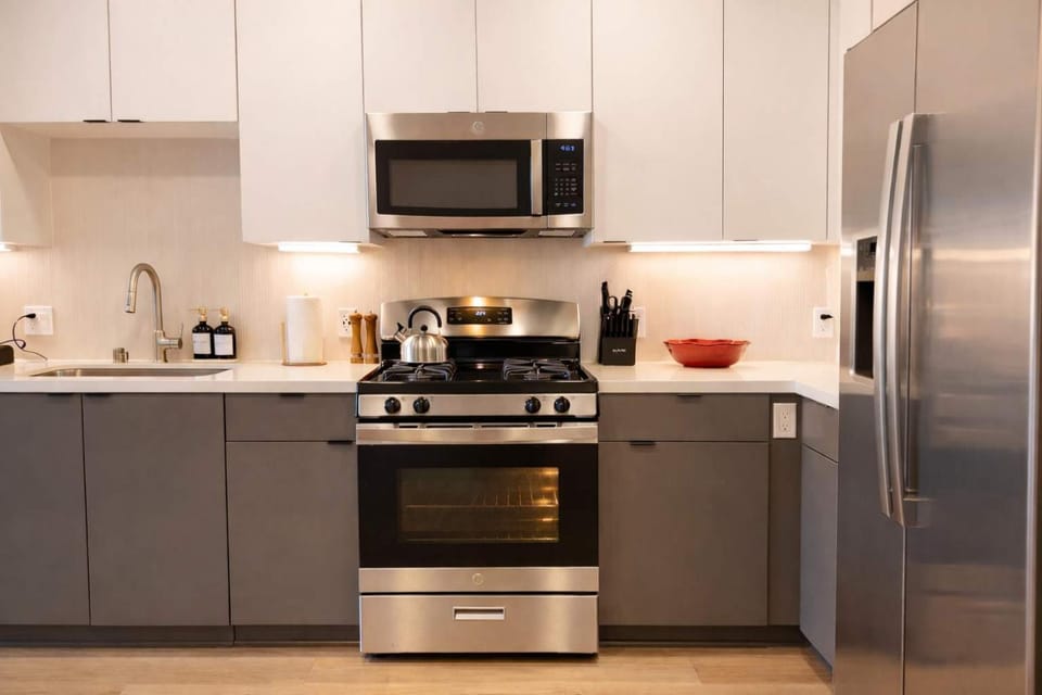 Coffee/tea facilities, Kitchen or kitchenette, Food and drinks, Food, dishwasher, oven, stove, toaster
