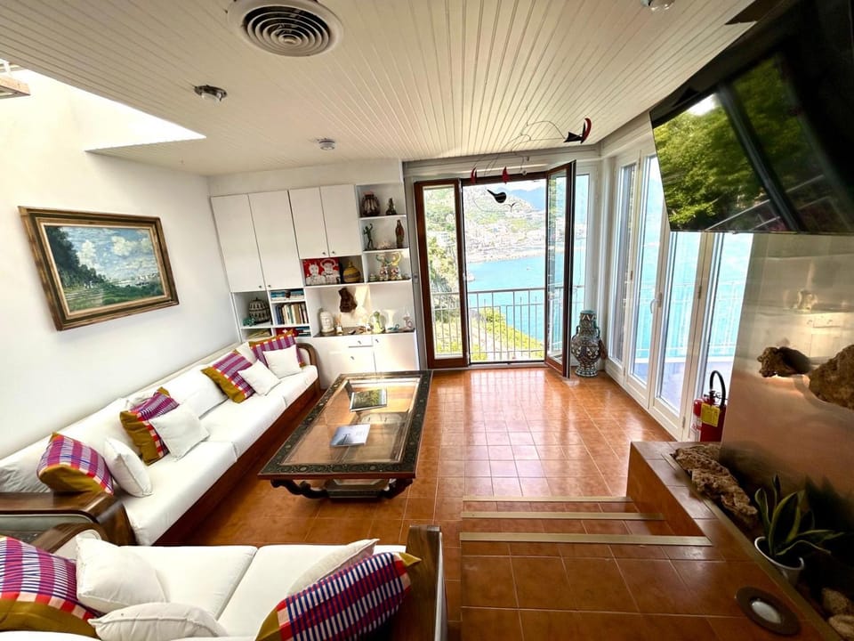 Lounge or bar