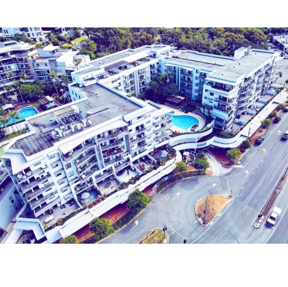 Burleigh Heads Beachside Swell Apartments 2 Bdms Apartment in Burleigh Heads