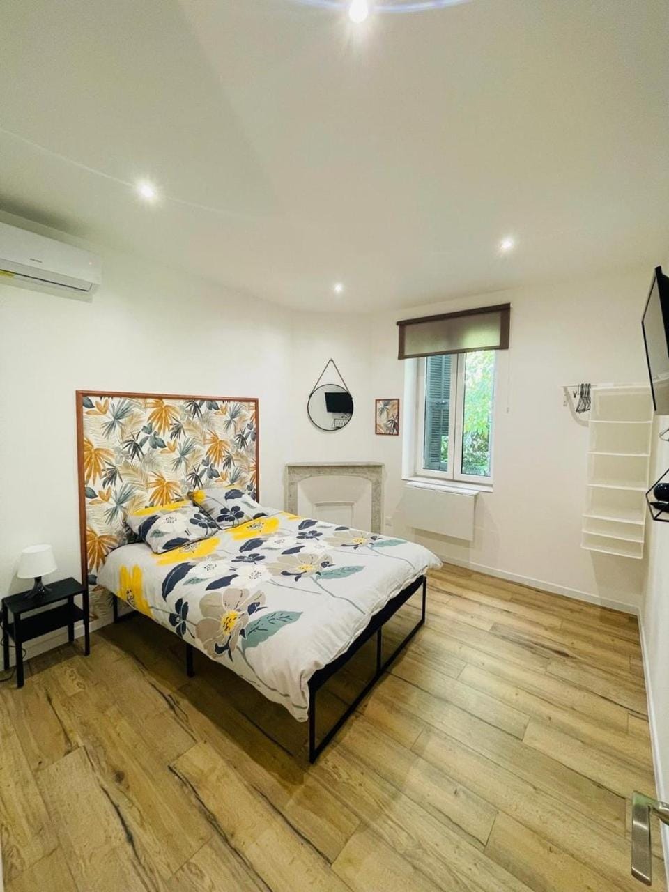 Bel appartement avec toit-terrasse, 2 chambres, centre ville de Nice Apartment in Nice