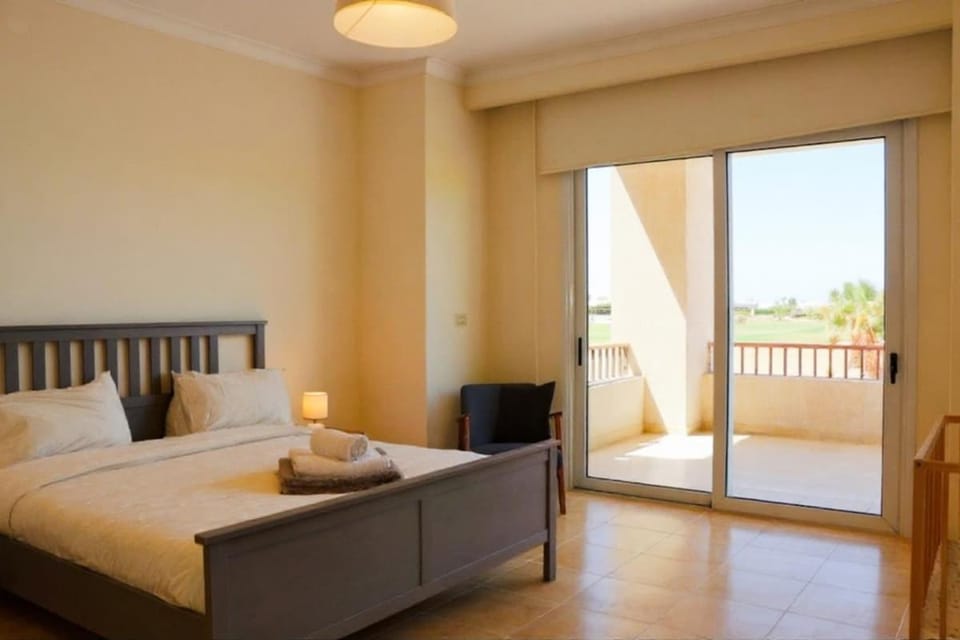 the Spacious Sea & Golf Retreat Apartment in Red Sea Governorate