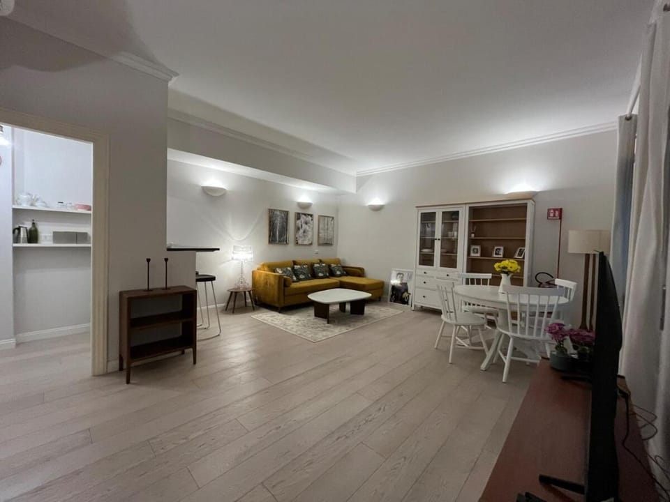 LaDolceVita-Quiet & Stylish Retreat in Trastevere Apartment in Rome