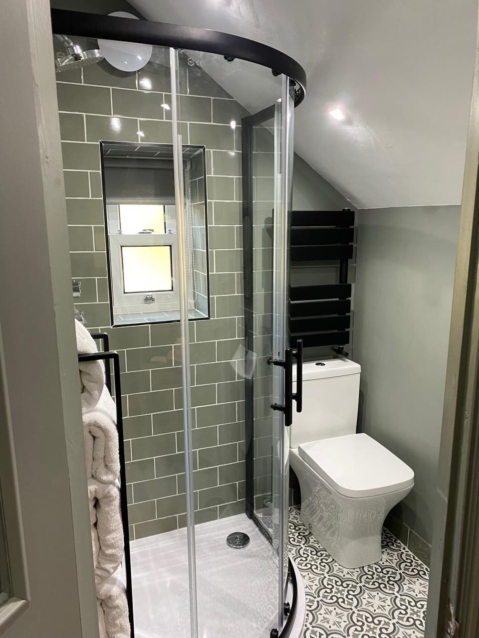 Shelbourne House Bed and Breakfast in Harrogate
